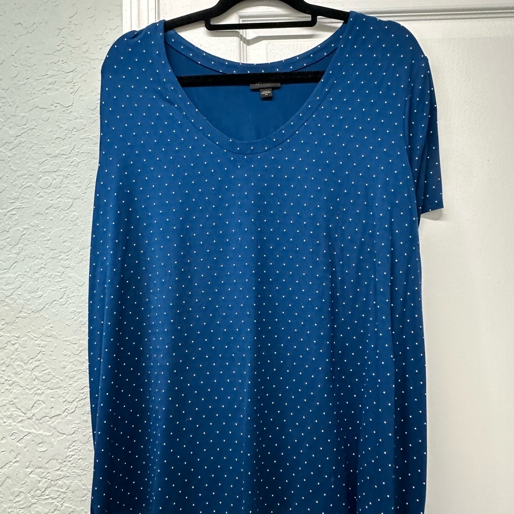 J. Jill Wearever Teal Blue Short Sleeve Top with White Dots